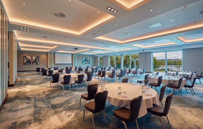 IDEAL HOTEL FOR MEETINGS AND EVENTS IN MARLOW